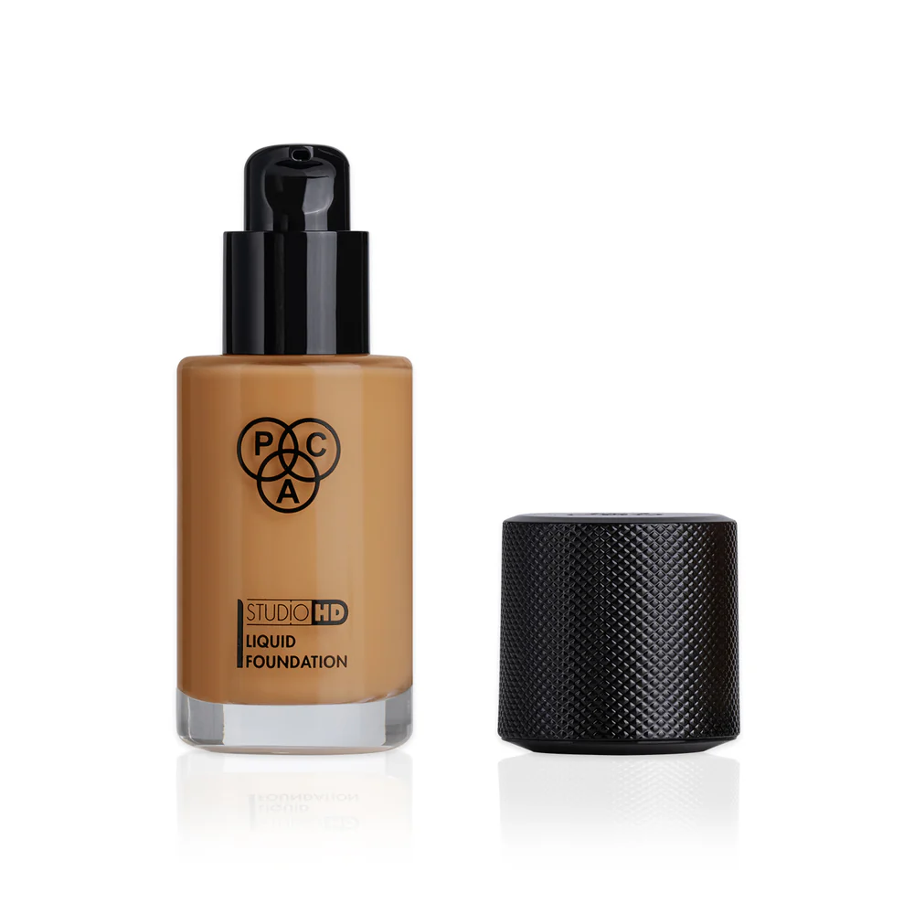 Studio HD Liquid Foundation (28 ml) sade no. 3