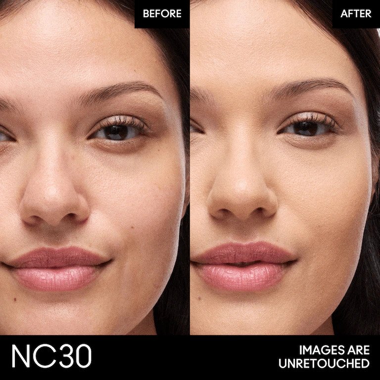 Studio Fix Fluid SPF 15 24HR Matte Foundation + Oil Control NC30 - Image 2