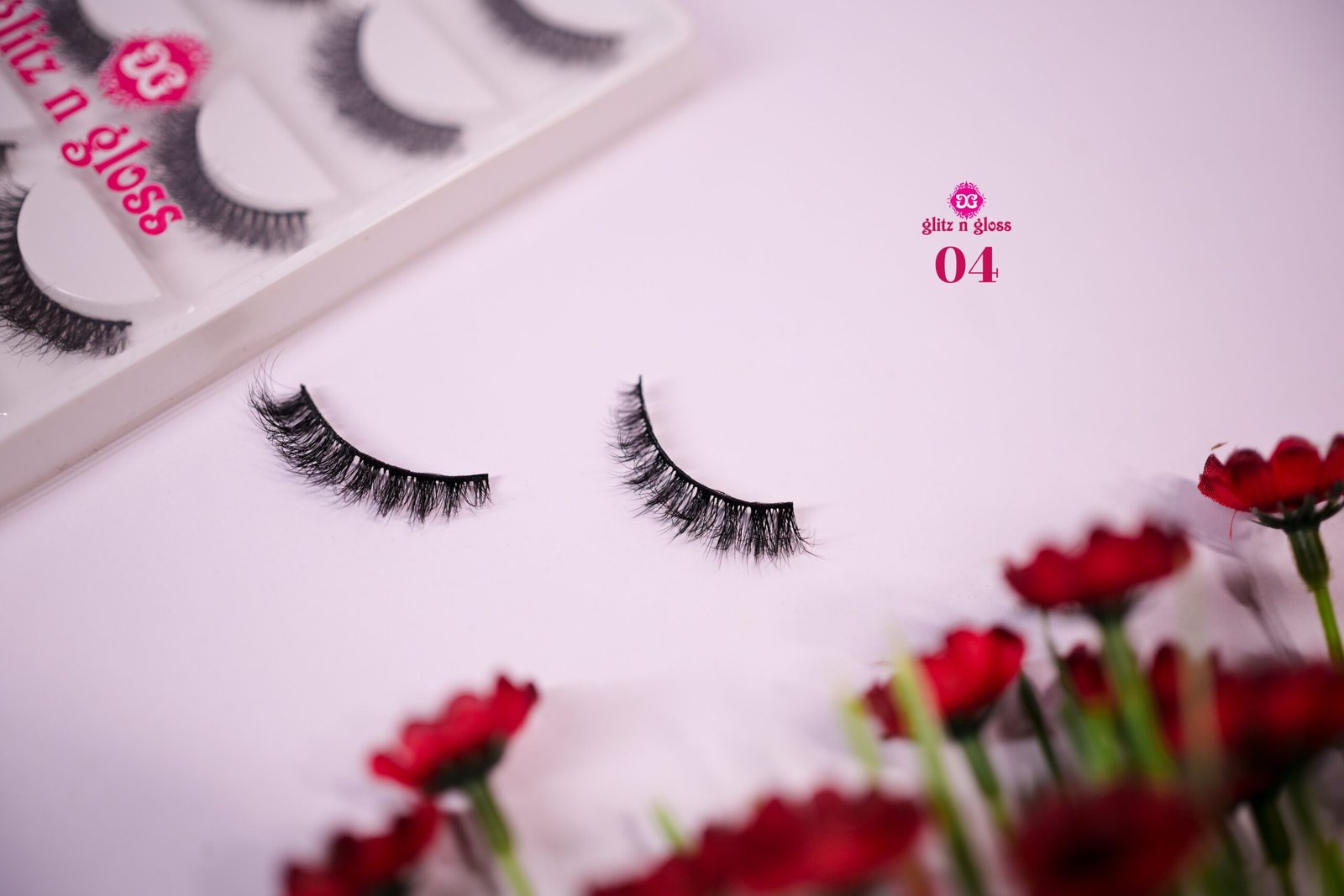 GLITZ N GLOSS 5 PAIRS 3D MINK EYELASHES – MS14 GNG01
